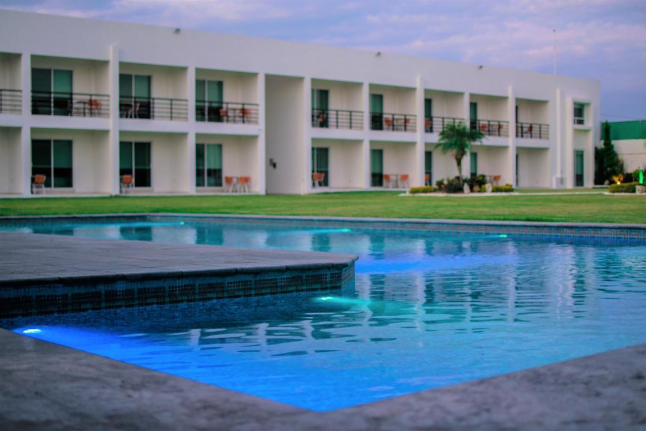 Hotel Aquetzalli Кокойок Экстерьер фото