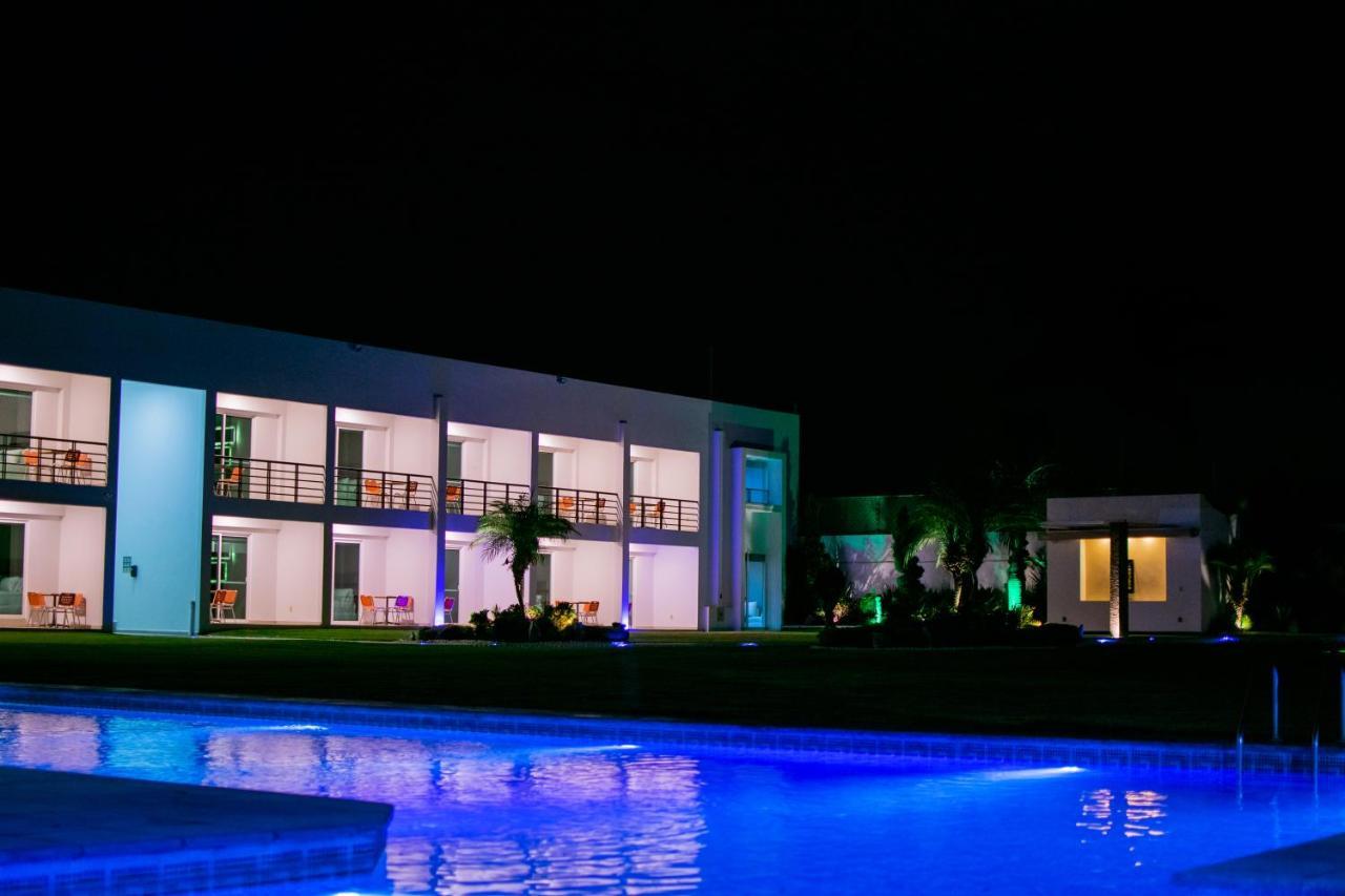 Hotel Aquetzalli Кокойок Экстерьер фото